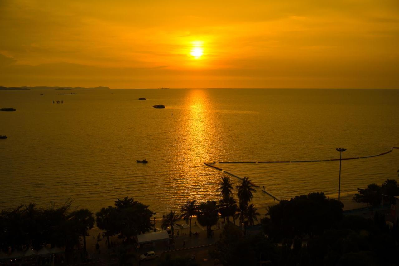 Markland Beach View Pattaya Eksteriør bilde